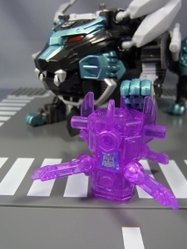 Transformers Go!  ION Exclusive Arms Micron Sen Figure Image  (12 of 14)